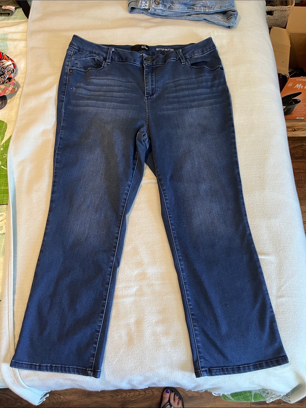 1822 Denim “Better Butter" Mid-Rise Slim Straight Jeans Size 20P